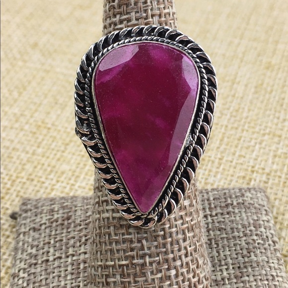 Cherry Ruby Stone Silver Overlay Ring Size 7 - Picture 1 of 7